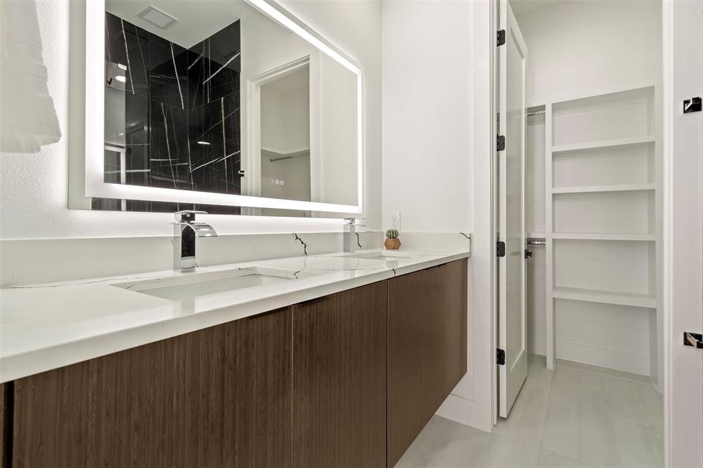 Bergfeld Place - Residential Lease