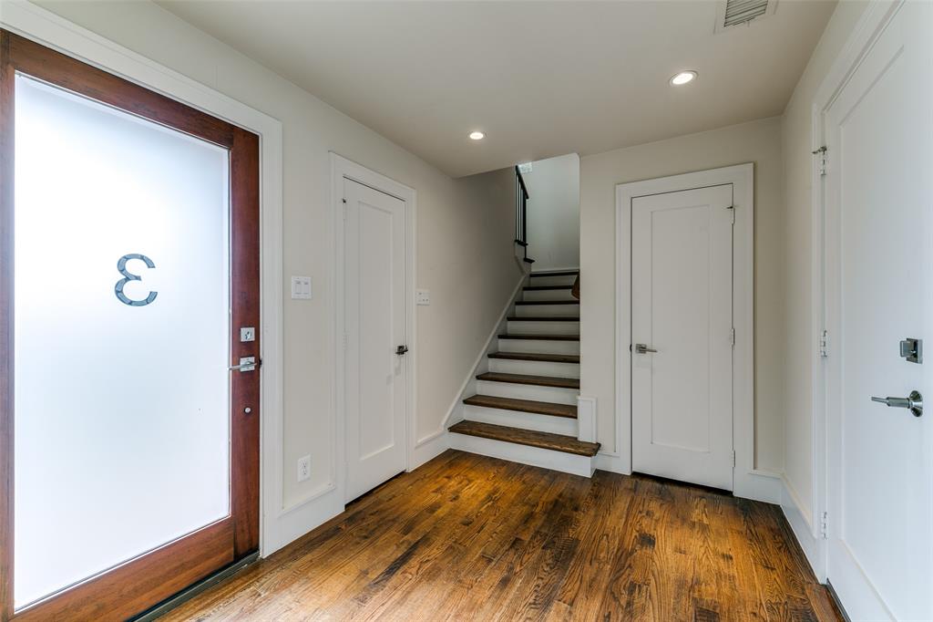 3426 POTOMAC Avenue 3