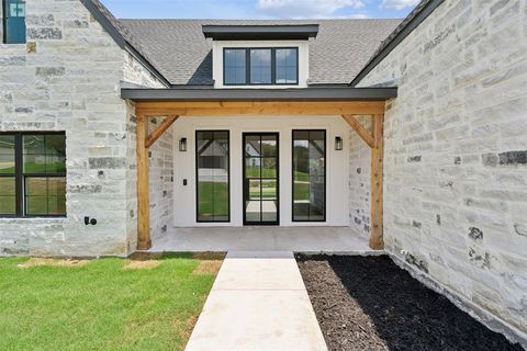 A home in Granbury