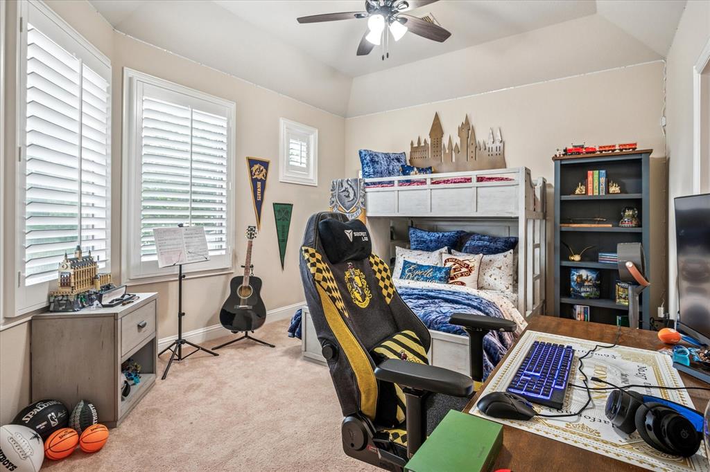 Avignon Windhaven - Residential Lease