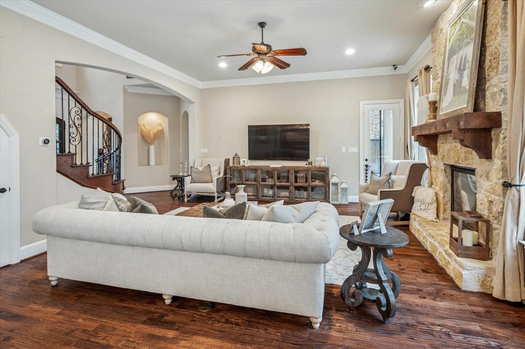 Avignon Windhaven - Residential Lease