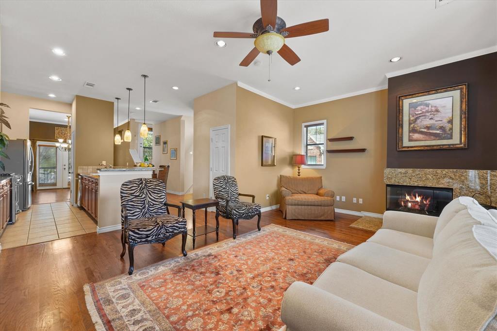 Ridglea Place - Residential