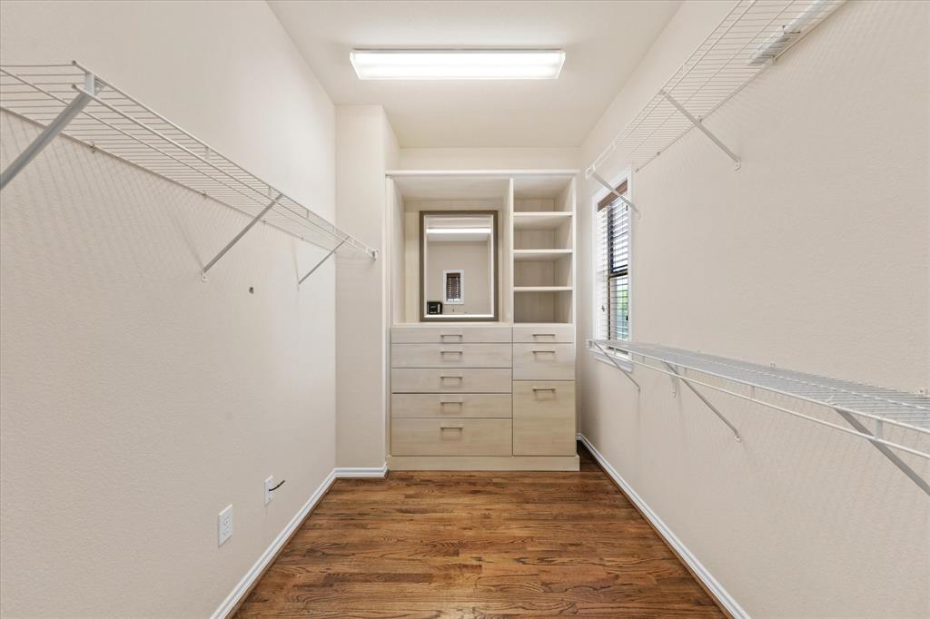 Ridglea Place - Residential