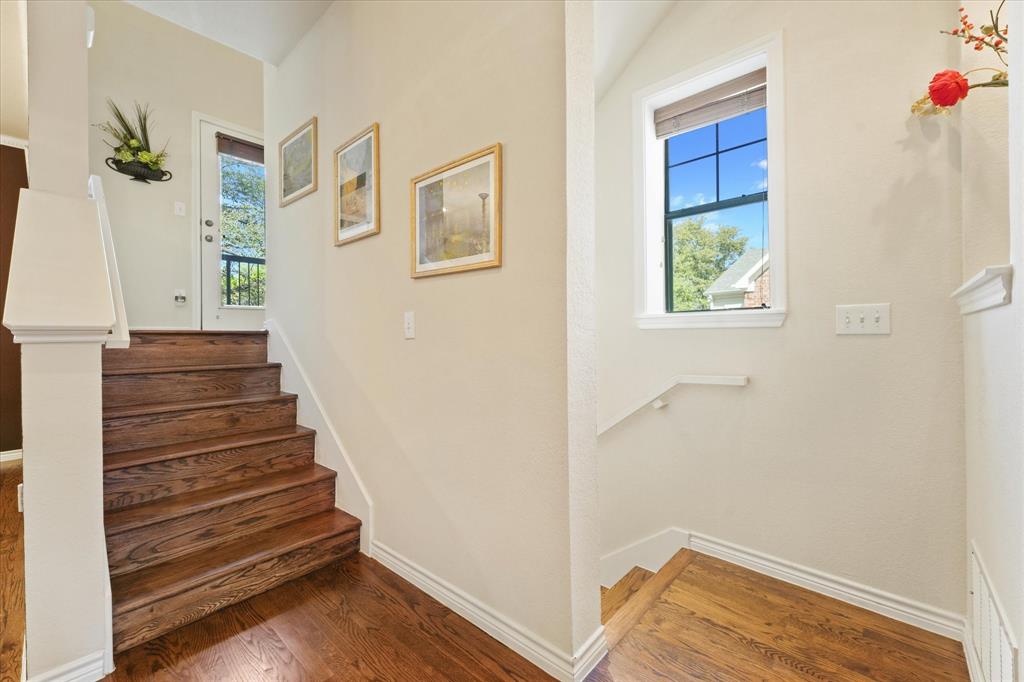 Ridglea Place - Residential