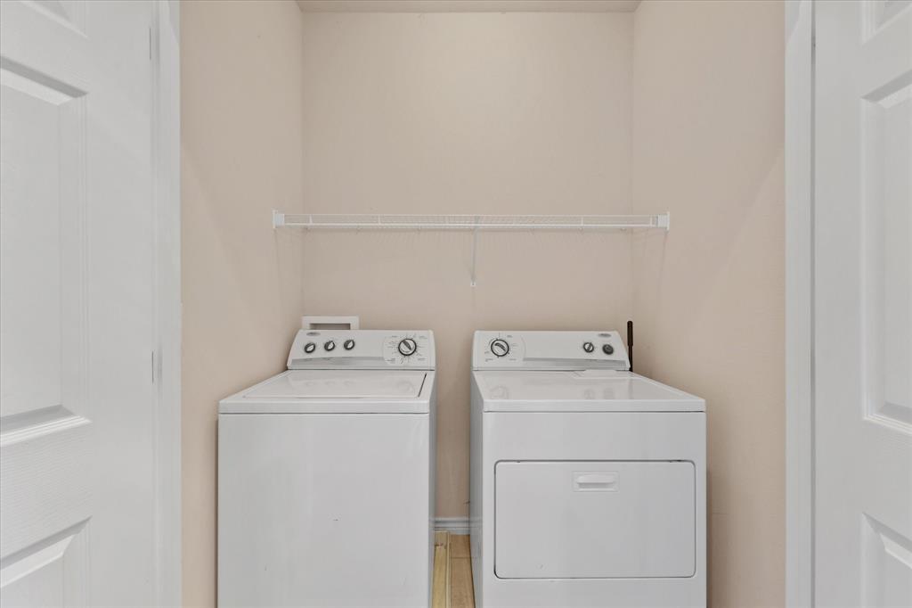 Ridglea Place - Residential