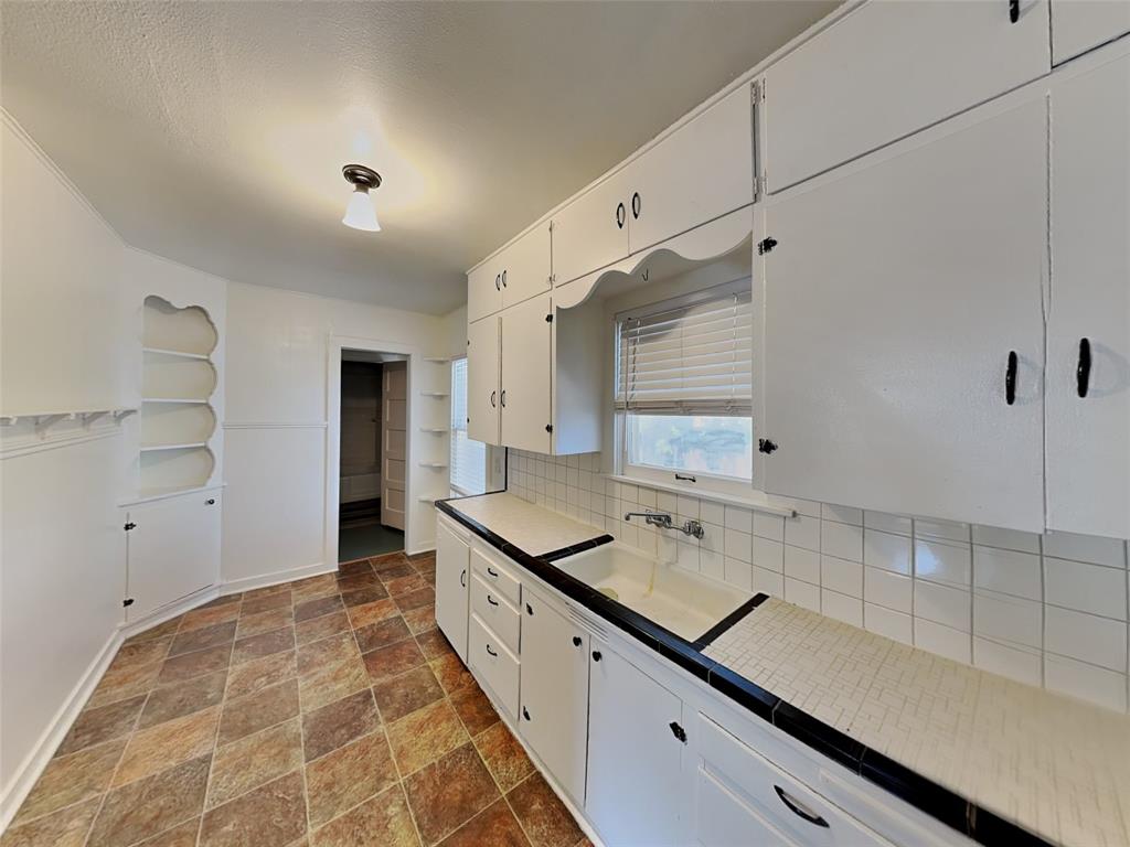 Bailey William J Add - Residential Lease