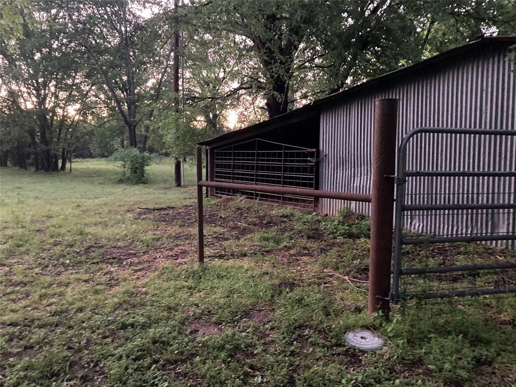 431 County Road 2715