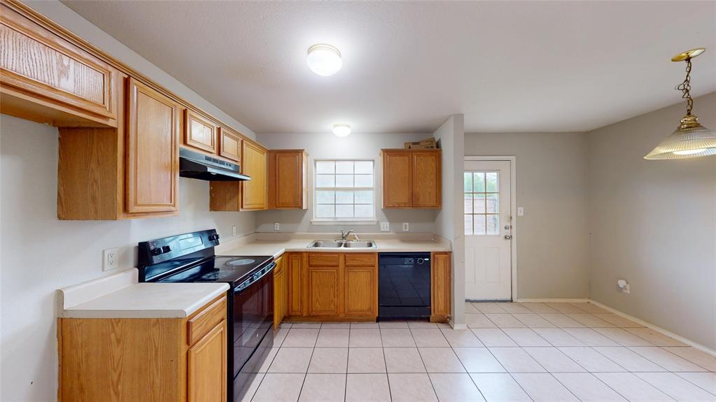 Las Villas De Oak Cliff Ph 04 - Residential