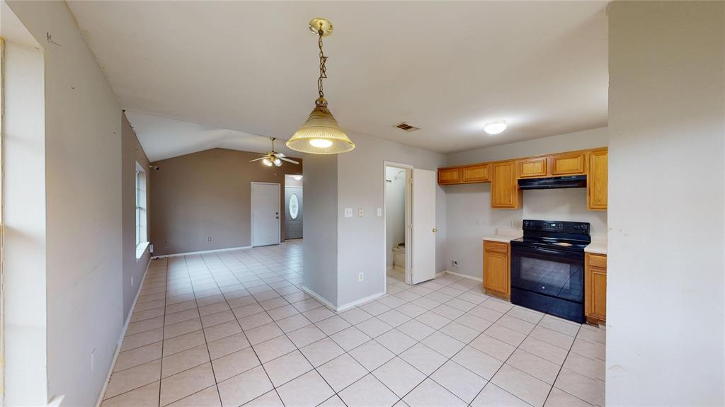 Las Villas De Oak Cliff Ph 04 - Residential