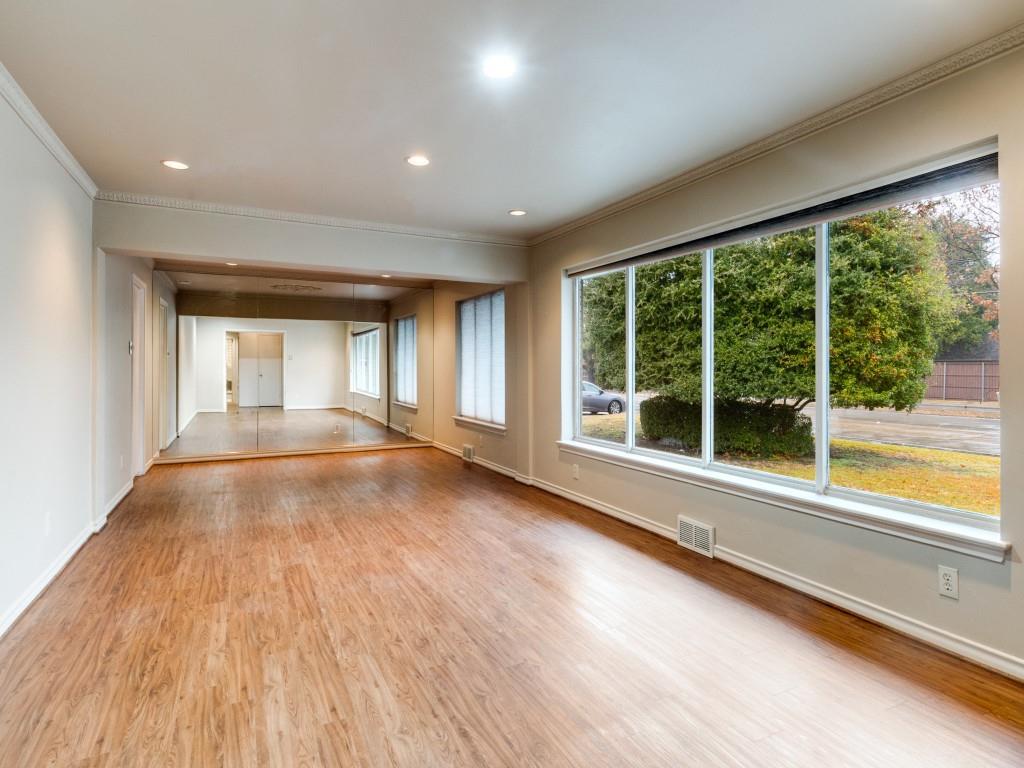 6130 Walnut Hill Lane