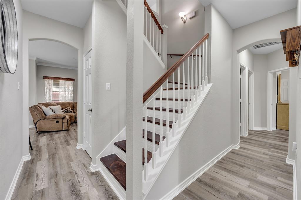 119 Maywood