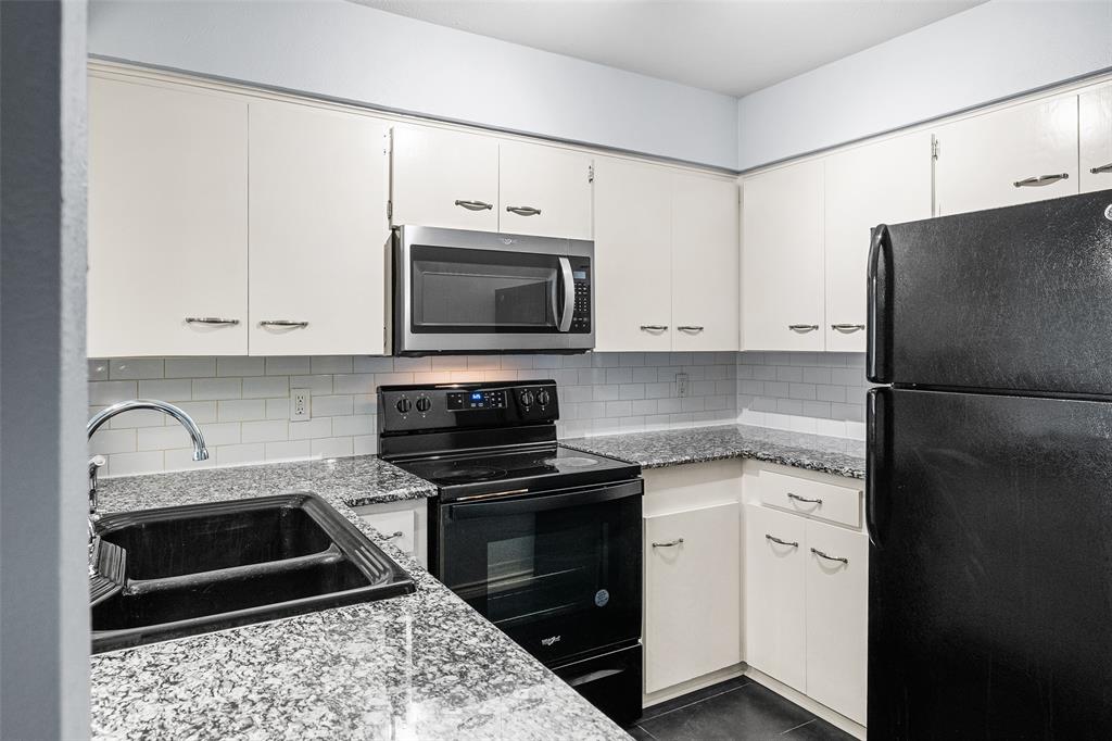 Preston Hills Condos - Residential