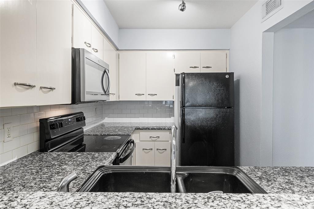 Preston Hills Condos - Residential