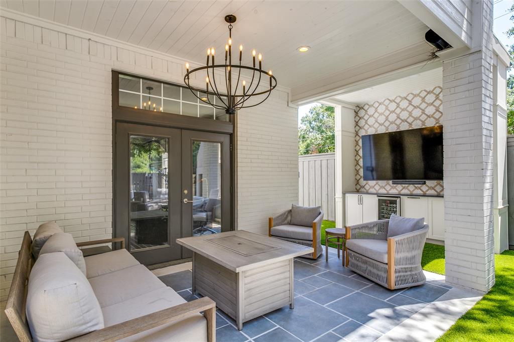 Caruth Hills #7 - Residential