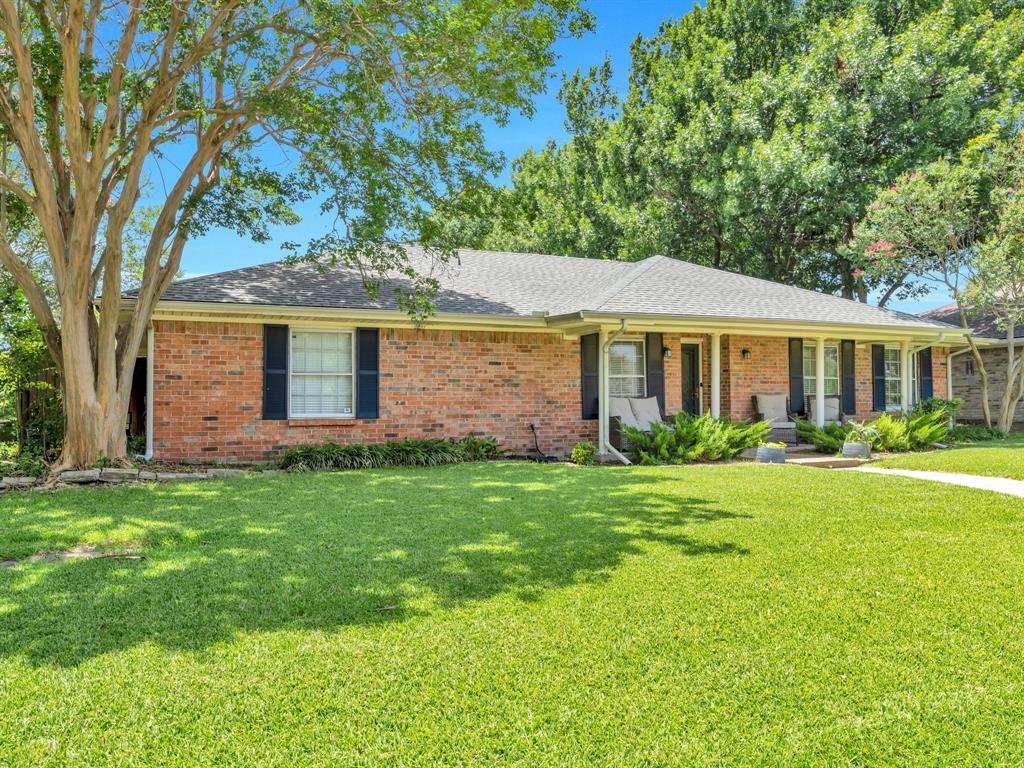 2500 Stonemoss Drive