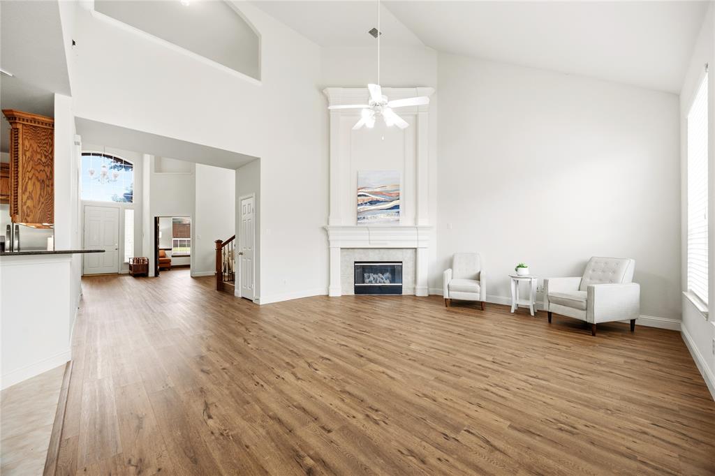 9024 Fox Hollow Trail