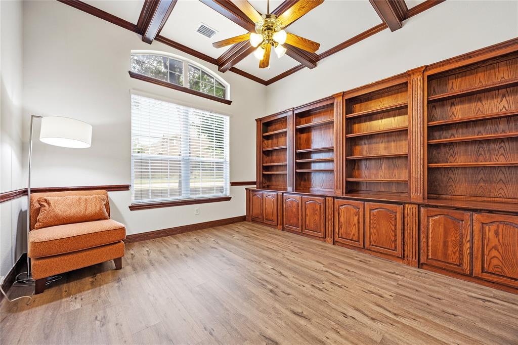 9024 Fox Hollow Trail