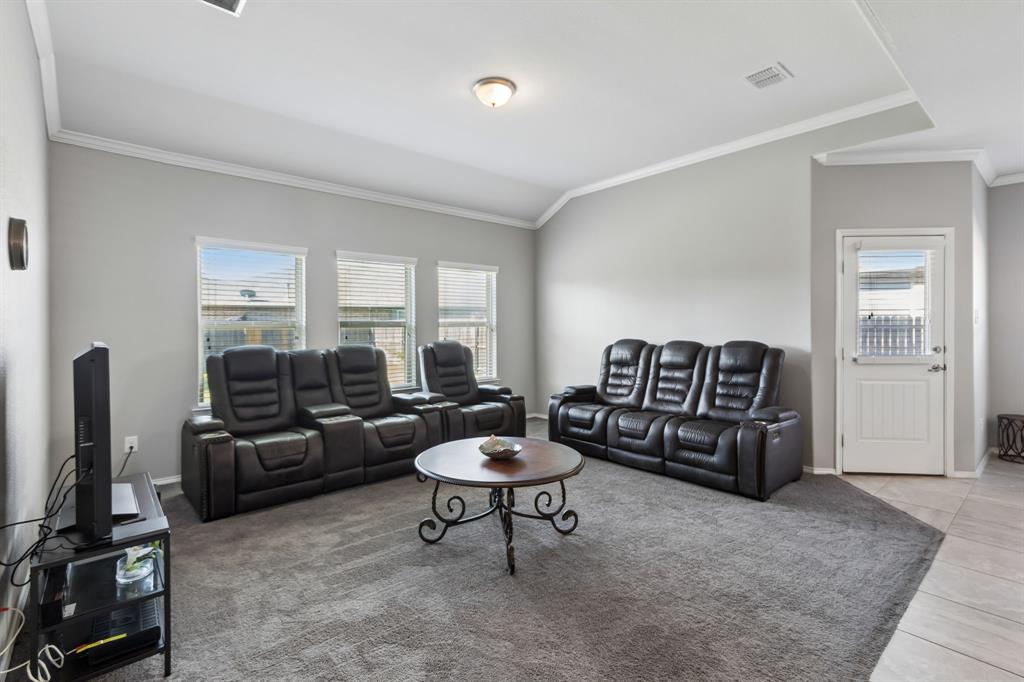 424 Eureka Court