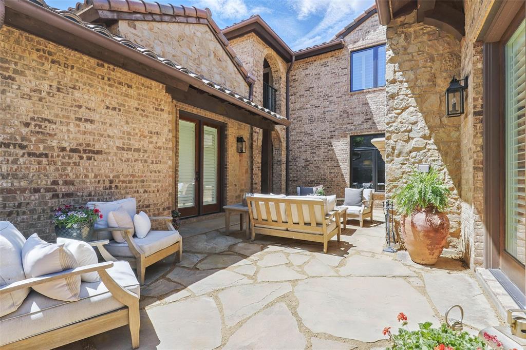 808 Regina Court