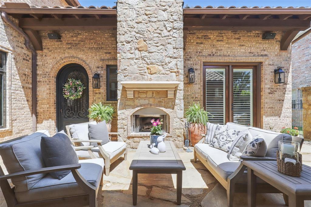 808 Regina Court