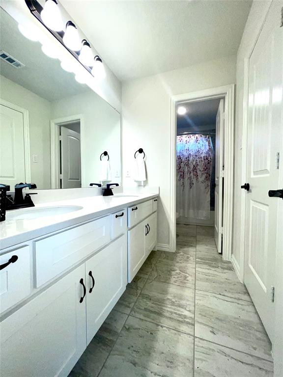 Falls Prosper Ph 2 - Residential Lease