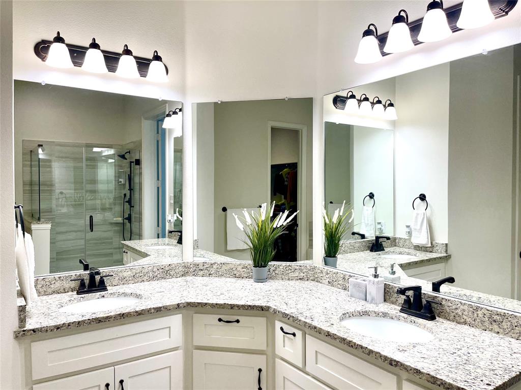 Falls Prosper Ph 2 - Residential Lease