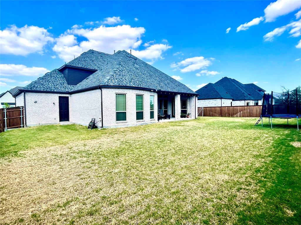 Falls Prosper Ph 2 - Residential Lease