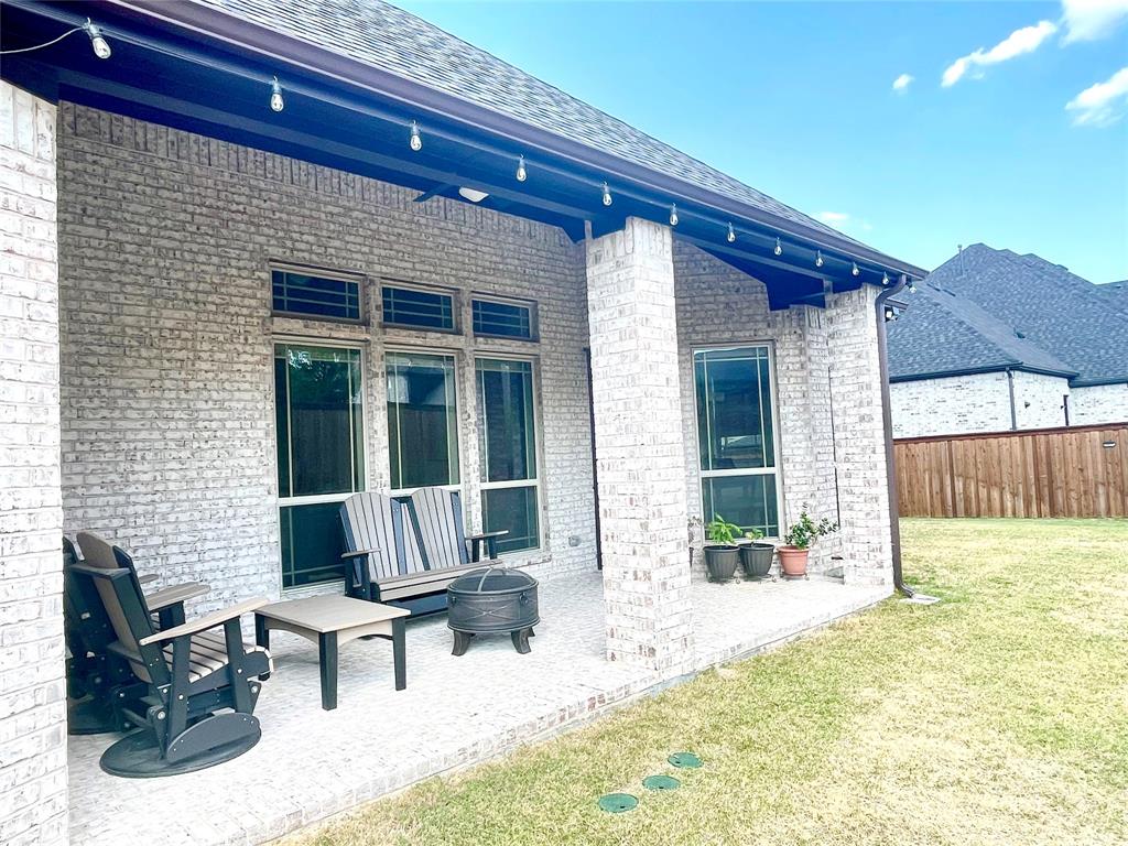 Falls Prosper Ph 2 - Residential Lease