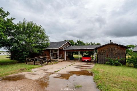735 NW F Avenue Hamlin TX 79520
