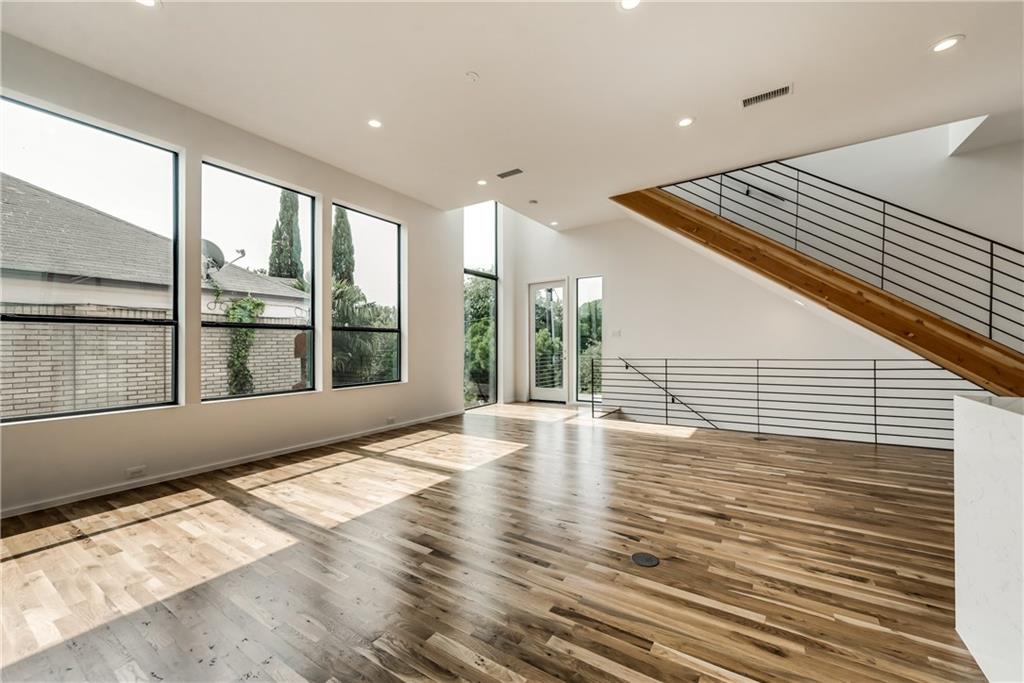 5943 Ross Ave Condos - Residential Lease