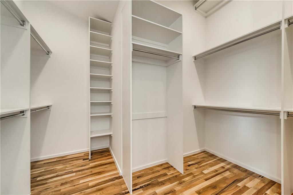 5943 Ross Ave Condos - Residential Lease