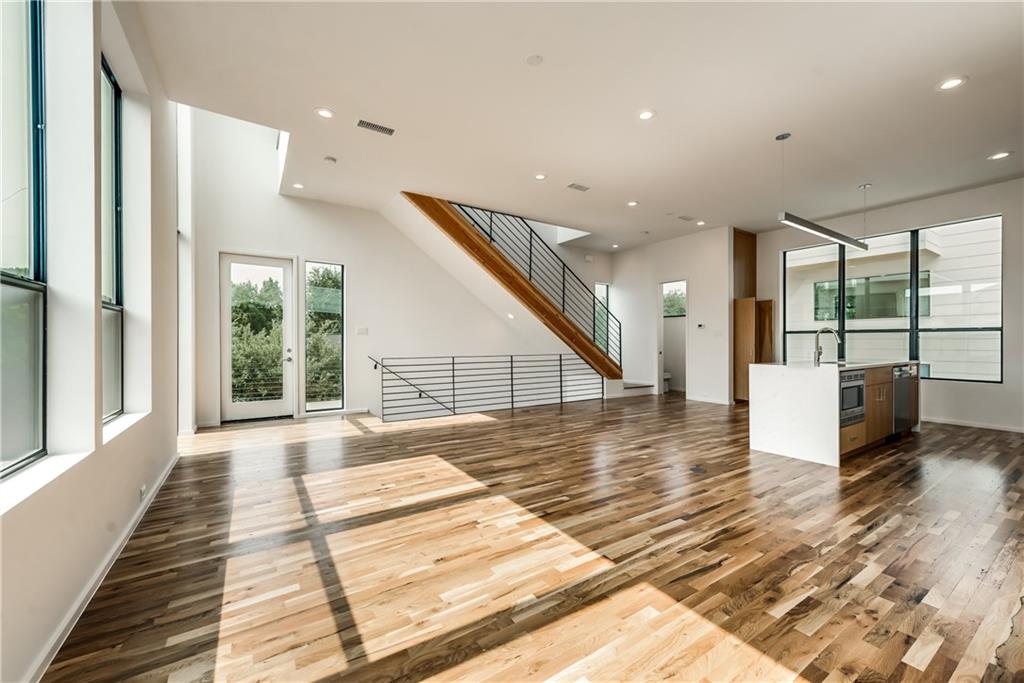 5943 Ross Ave Condos - Residential Lease