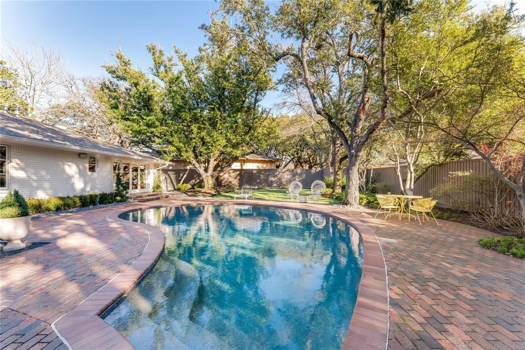 Russwood Acres 2nd Inst - Residential