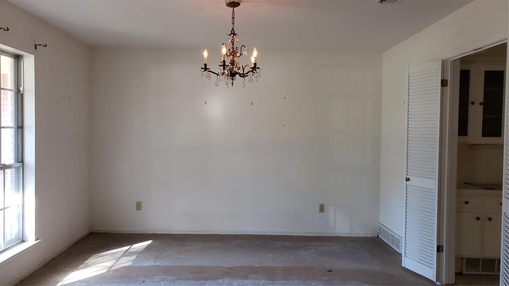 Crestwood - Residential