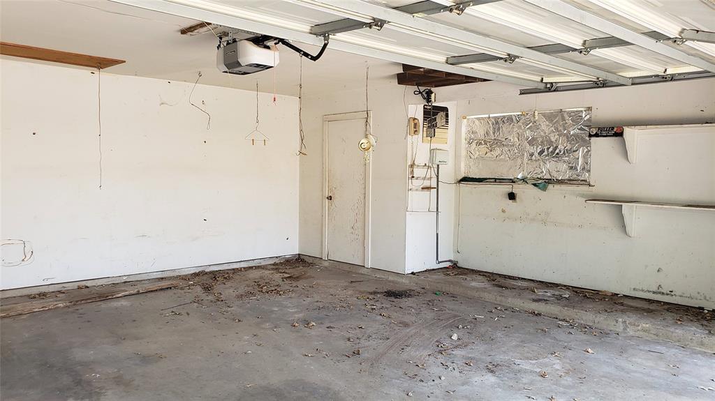 Crestwood - Residential