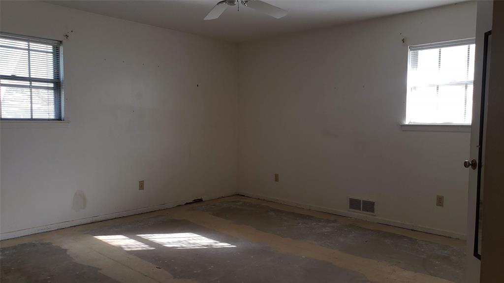 Crestwood - Residential