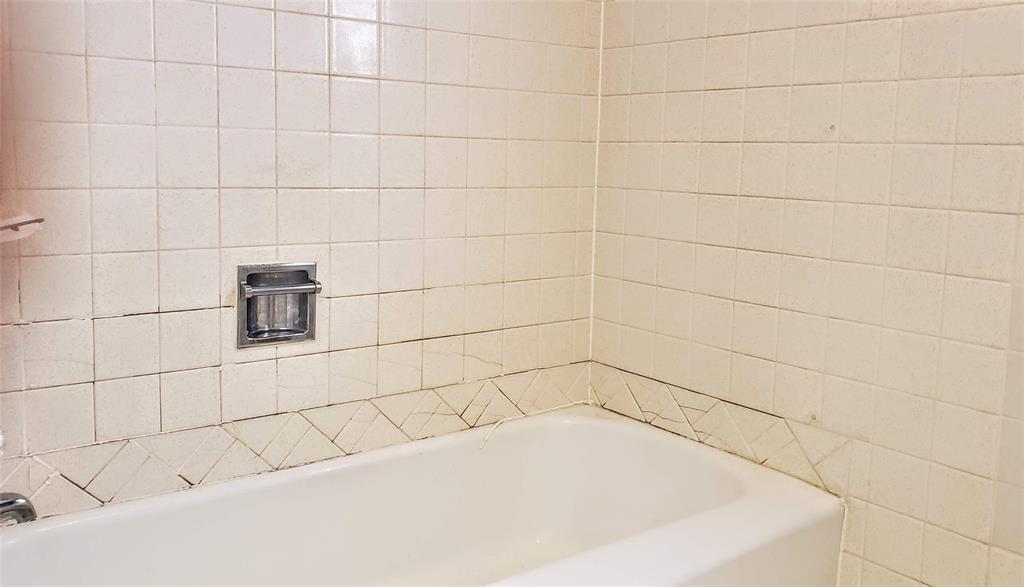 Crestwood - Residential