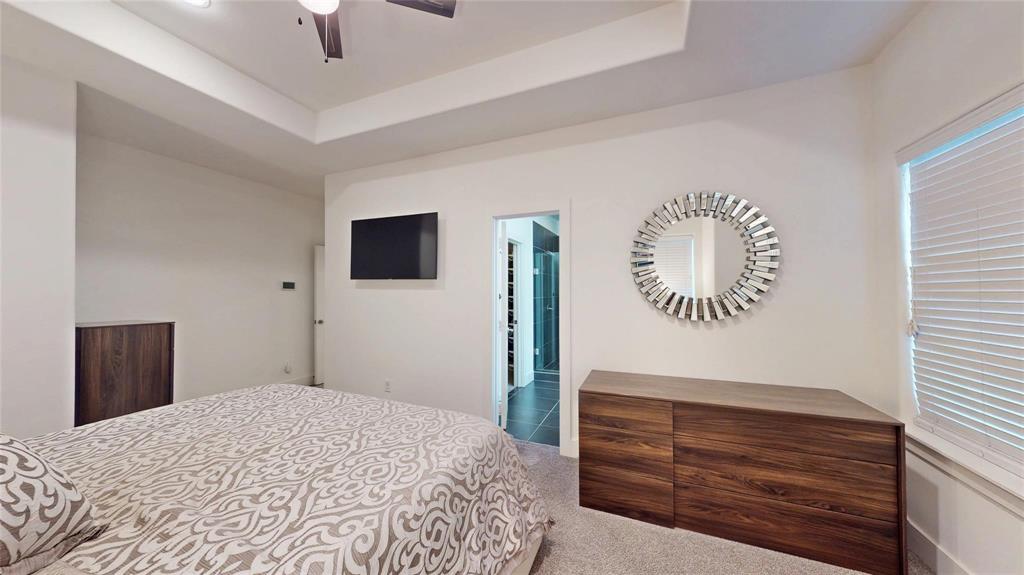 Bryan Pkwy Condos Bldg 5811 - Residential