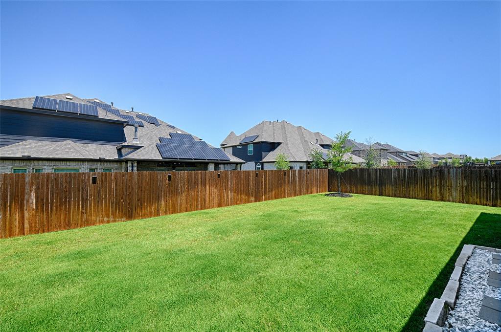 3124 Lakeshore Drive