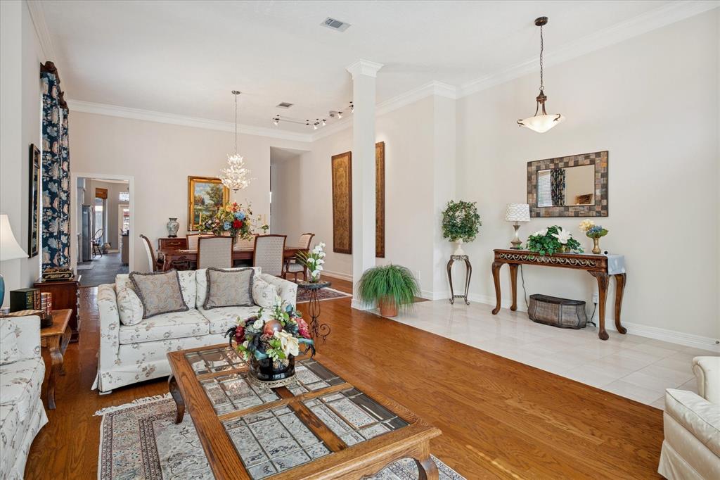 1201 Spring View Lane