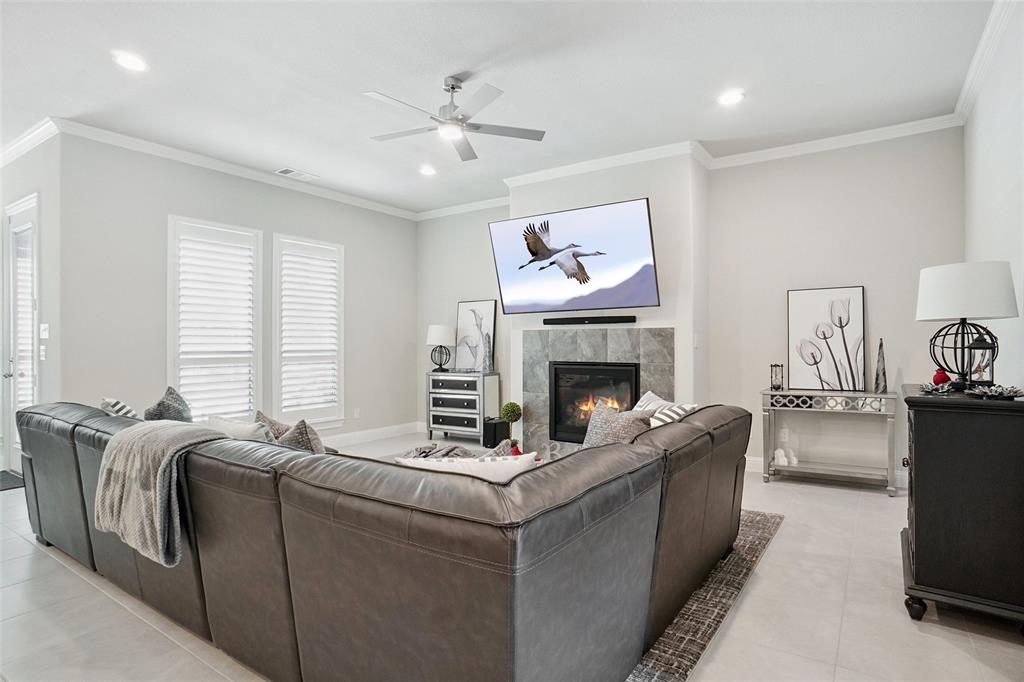 1633 Ashington Trail