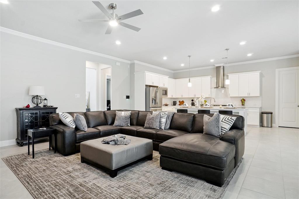 1633 Ashington Trail