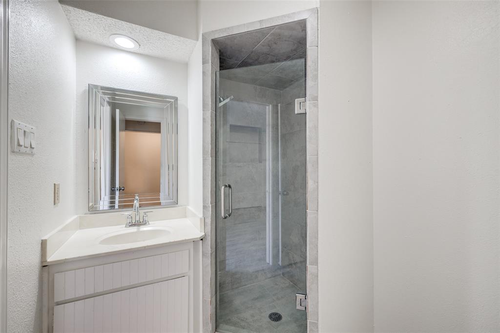 Westchester Park - Residential Lease