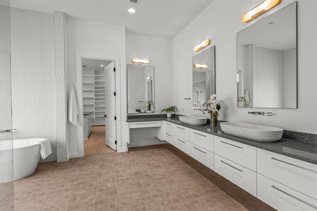 Crescent Heights Add - Residential