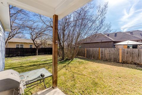 Tiny photo for 2806 Seaton Drive, Dallas, TX 75216 (MLS # 21187952)