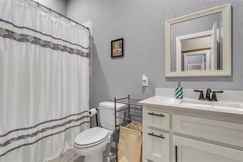 Tiny photo for 2806 Seaton Drive, Dallas, TX 75216 (MLS # 21187952)