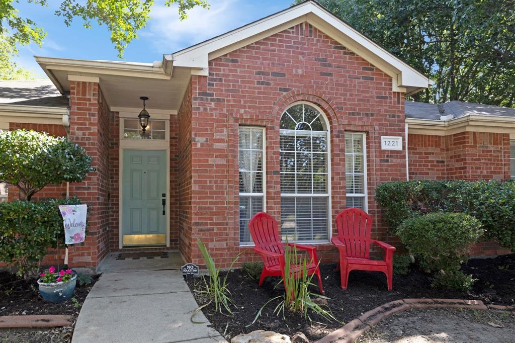 1221 Ramsey Court