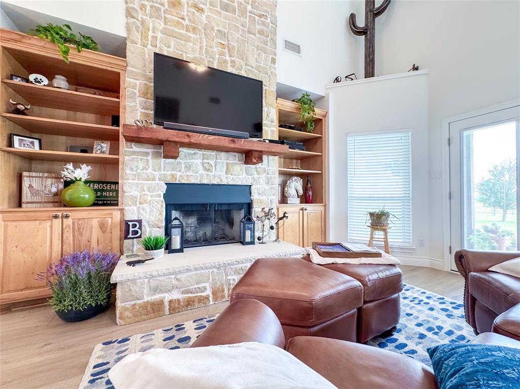 Hendricks Abst 328 - Farm