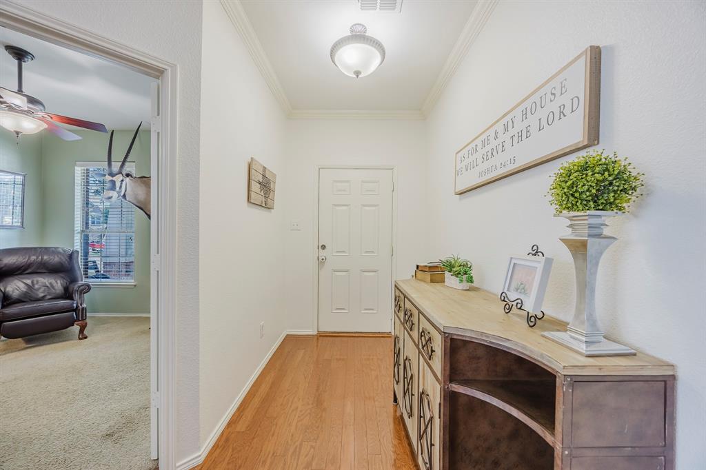 3949 Sunnygate Drive