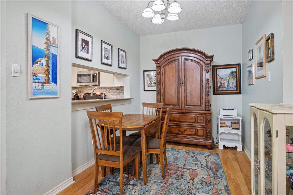 WILLOW LANE CONDOMINIUMS - Residential